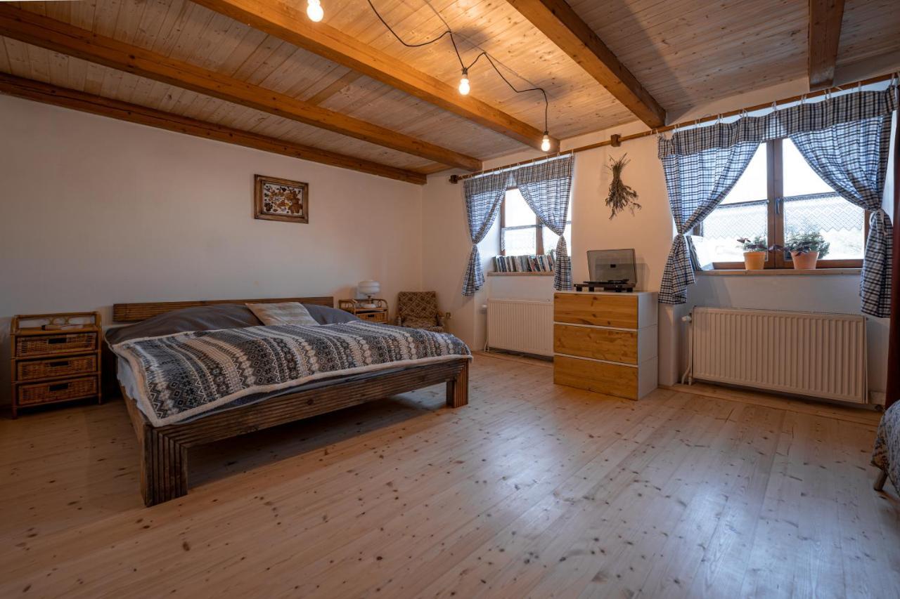 Prizemi Vesnicke Usedlosti - Cozy Village Homestead Vidov Kültér fotó